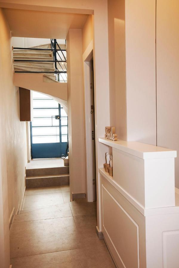 Bentzi...Boutique Apartment 1, Classic Double With Kitchenette, 2 Guests Athen Exterior foto